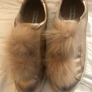 Steve Madden Pom Pom Sneakers